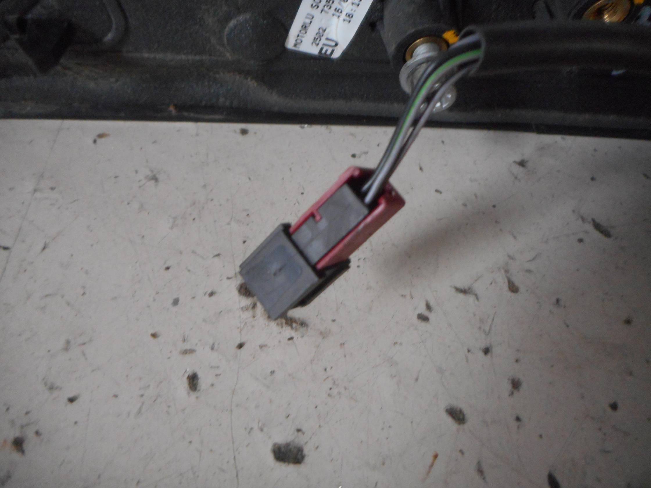 Retrovisore est. regolaz. elettr. sx.